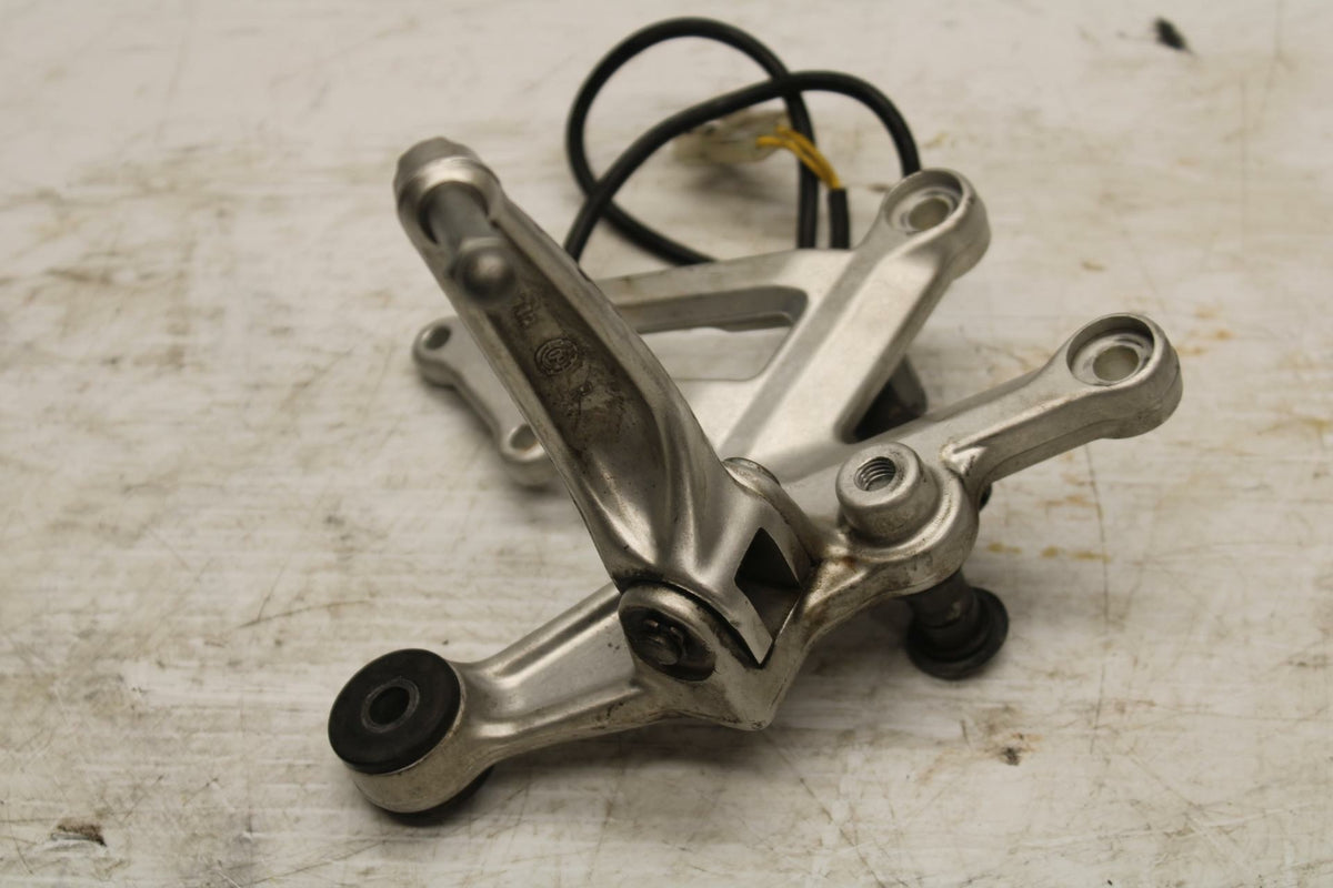 10-11 APRILIA RSV4 RIGHT REARSET REAR SET DRIVER FOOT PEG REST STOP  BB268