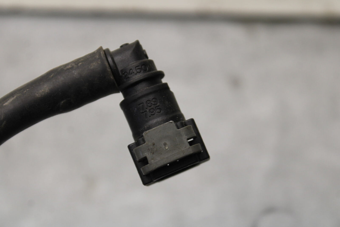 22-24 YAMAHA XSR900 FUEL HOSE GAS LINE TUBE PIPE BB683