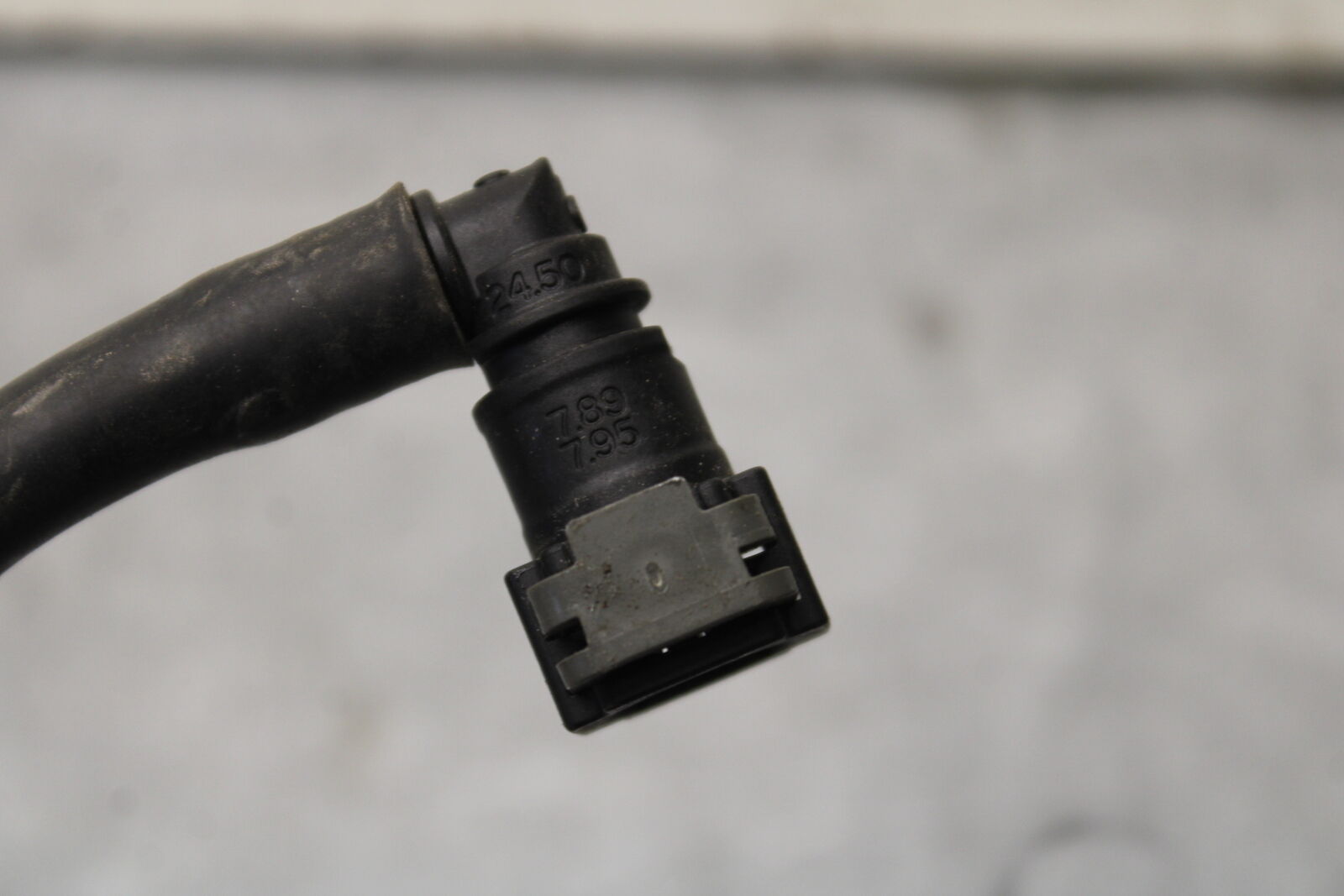22-24 YAMAHA XSR900 FUEL HOSE GAS LINE TUBE PIPE BB683