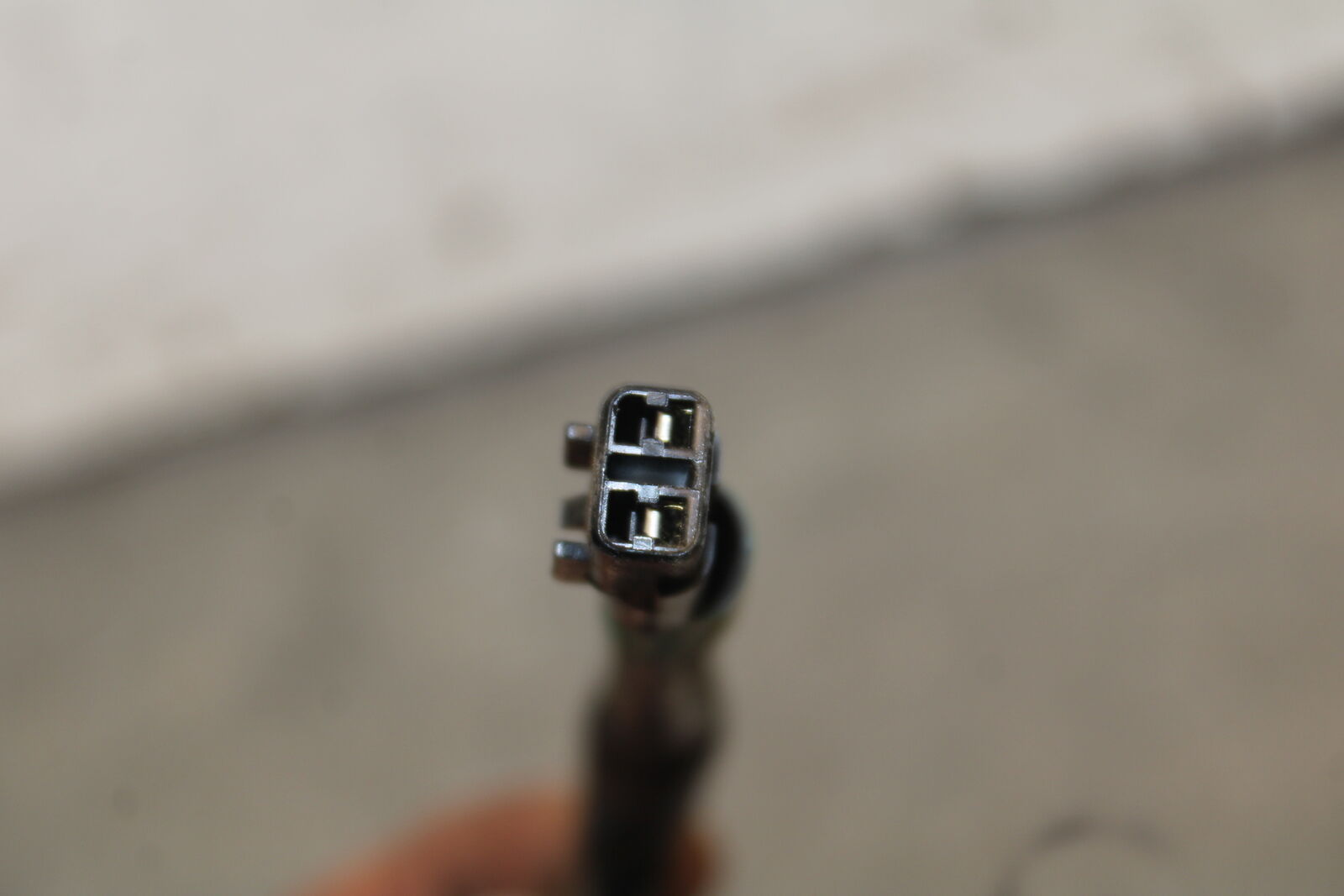 19-23 KAWASAKI NINJA ZX6R REAR BACK BRAKE SENSOR BB701