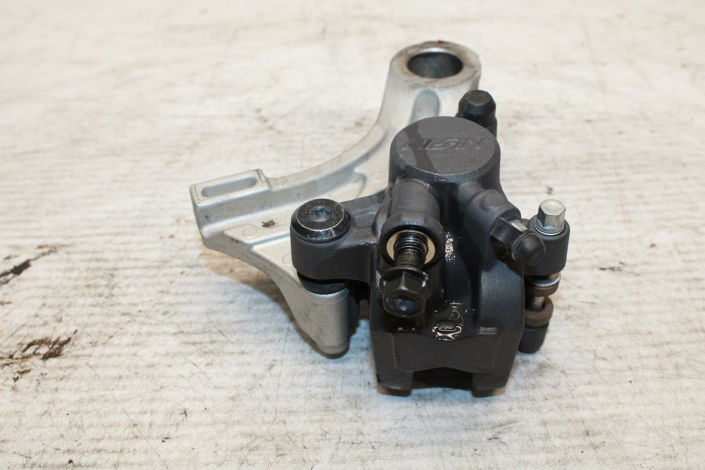07-12 HONDA CBR600RR REAR BACK BRAKE CALIPER W MOUNT BRACKET BB309