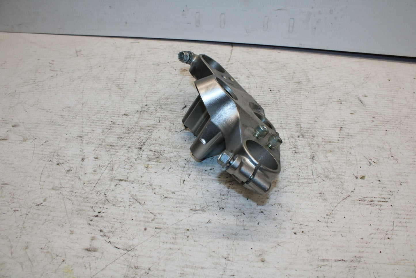 90-07 KAWASAKI ZZR 250 FORKS UPPER TRIPLE TREE CLAMP BB298