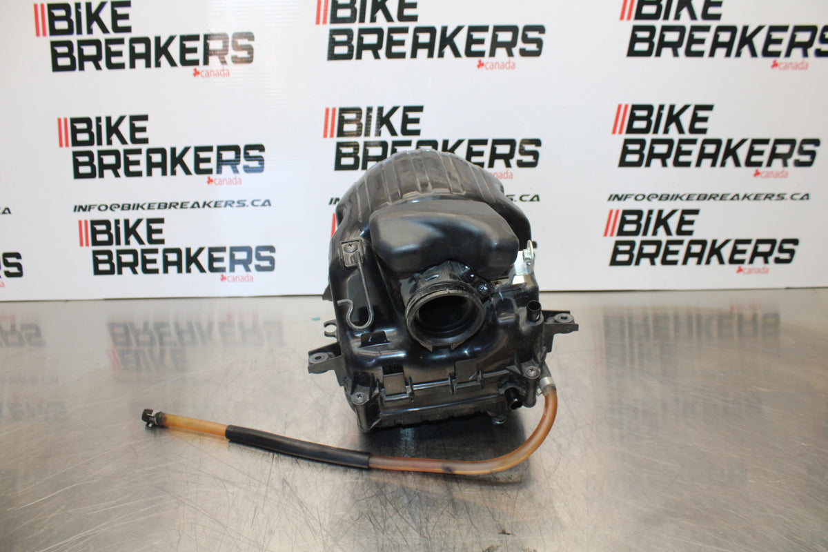 15-16 HONDA CB300F AIRBOX AIR INTAKE FILTER BOX BB150