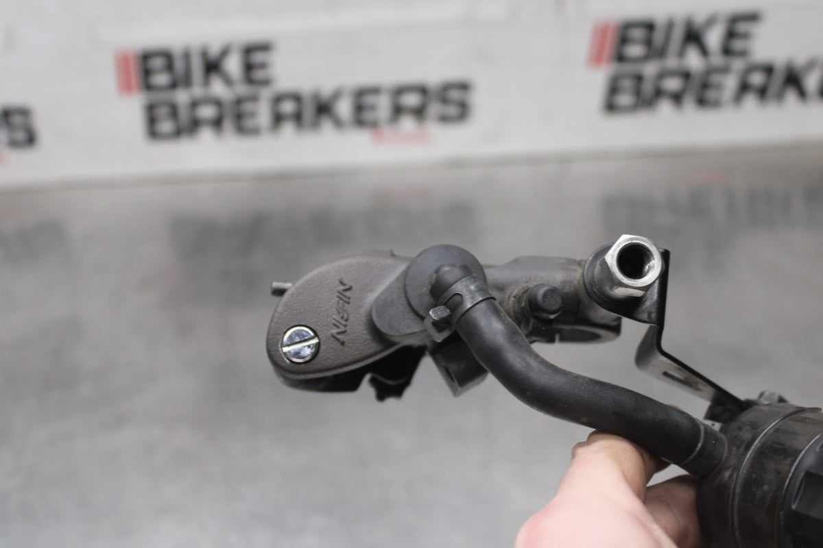 23 KAWASAKI Z900RS FRONT BRAKE MASTER CYLINDER BB935