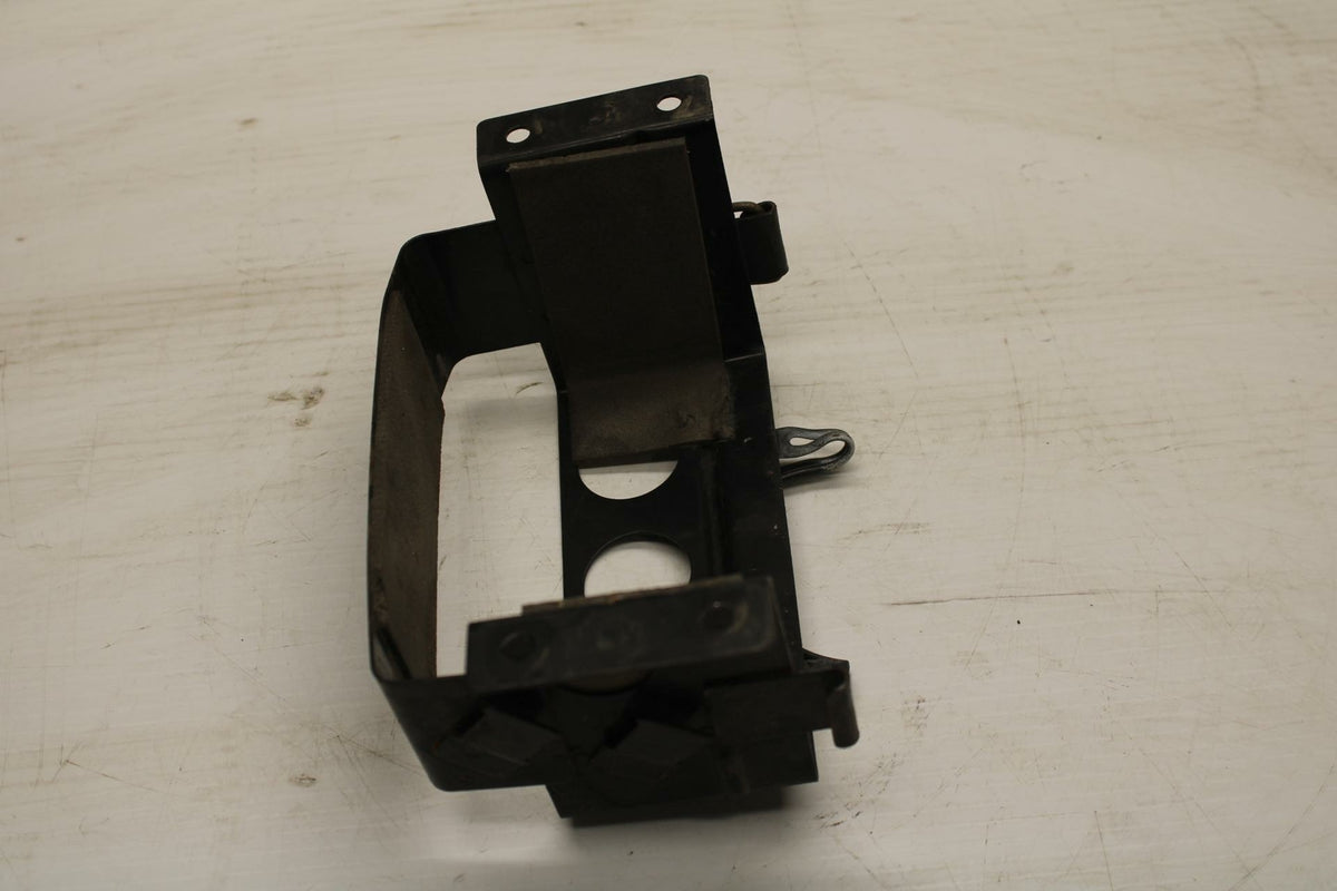 93-96 SUZUKI GSXR750W REAR BACK TAIL UNDERTAIL BATTERY TRAY BOX BB266