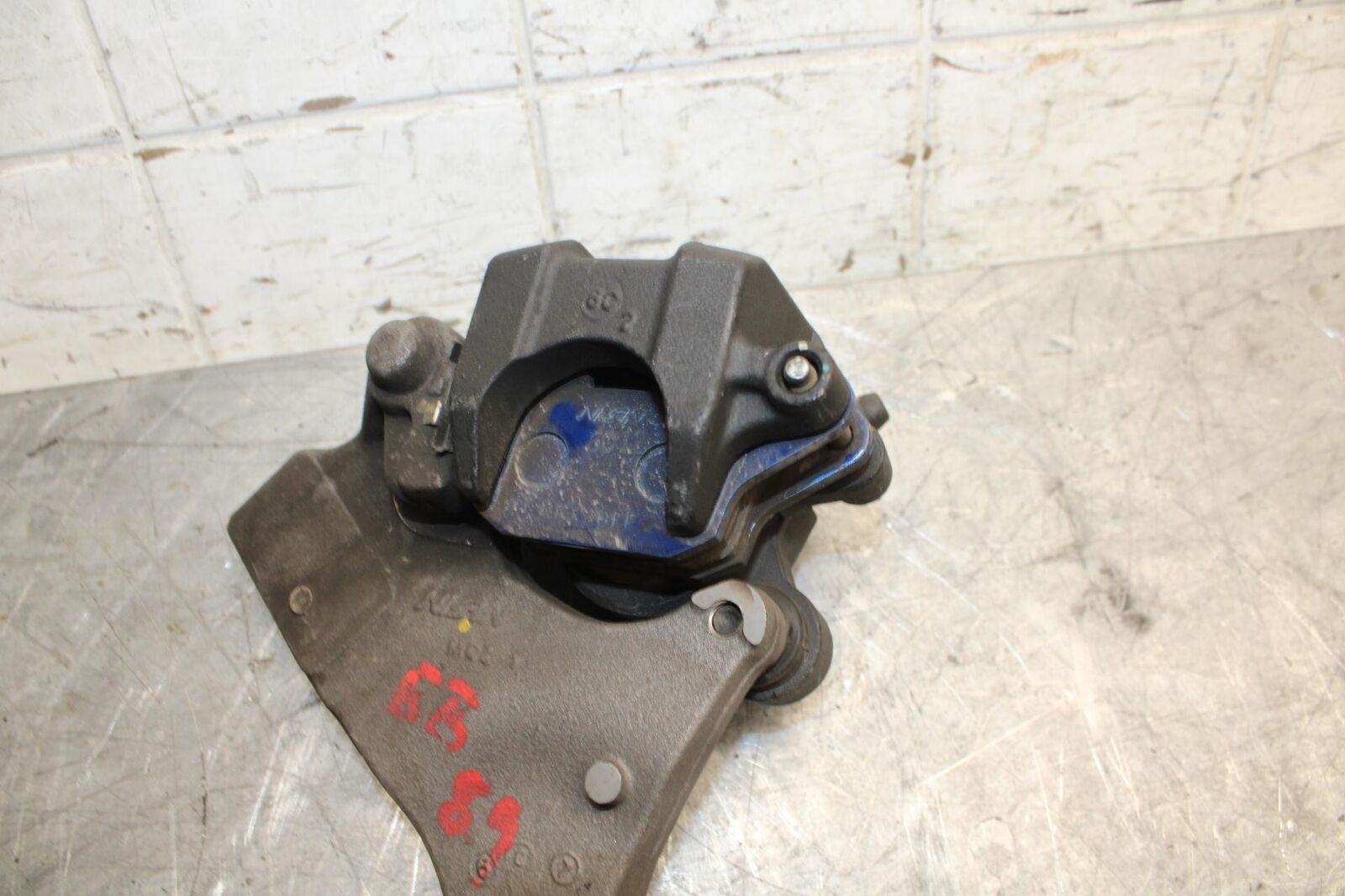 2016 Honda CBR500R REAR BACK BRAKE CALIPER W MOUNT BRACKET BB45