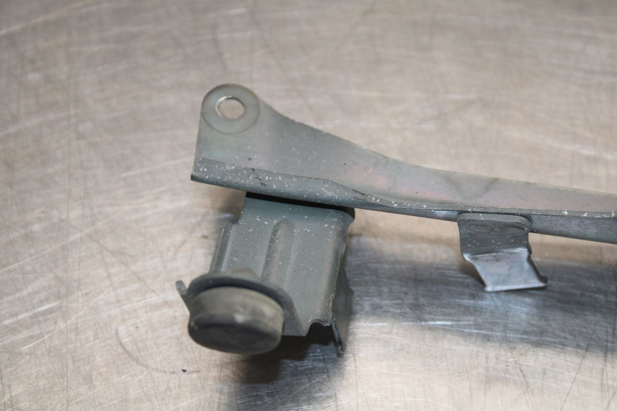 2006 Suzuki Boulevard C90 MOUNT BRACKETS BB849