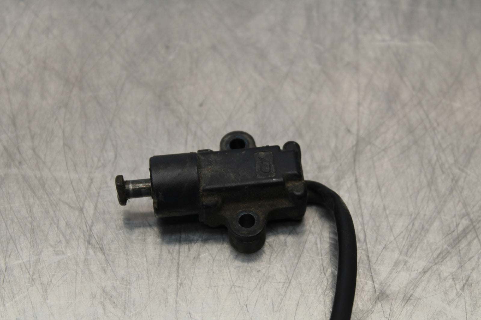 04 YAMAHA ROAD STAR XV1700A KICKSTAND SIDE KICK STAND SENSOR BB155