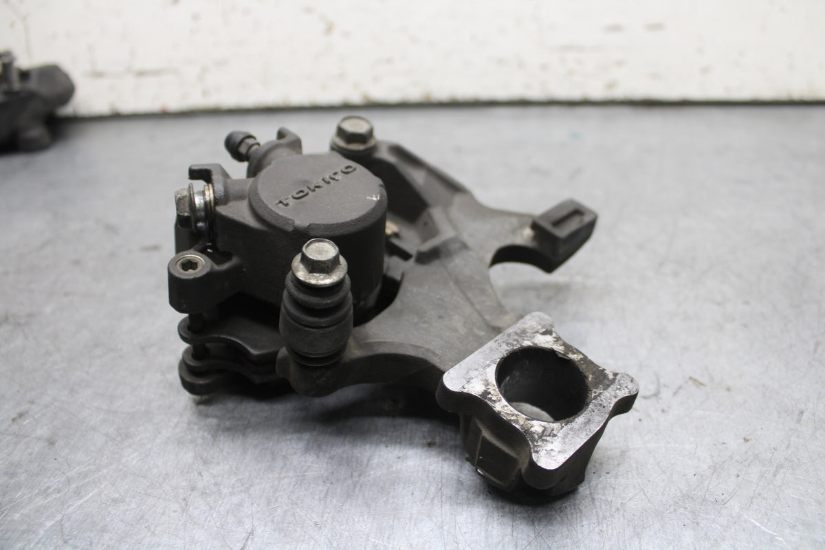 08-09 SUZUKI GSXR600 REAR BACK BRAKE CALIPER W MOUNT BRACKET BB728