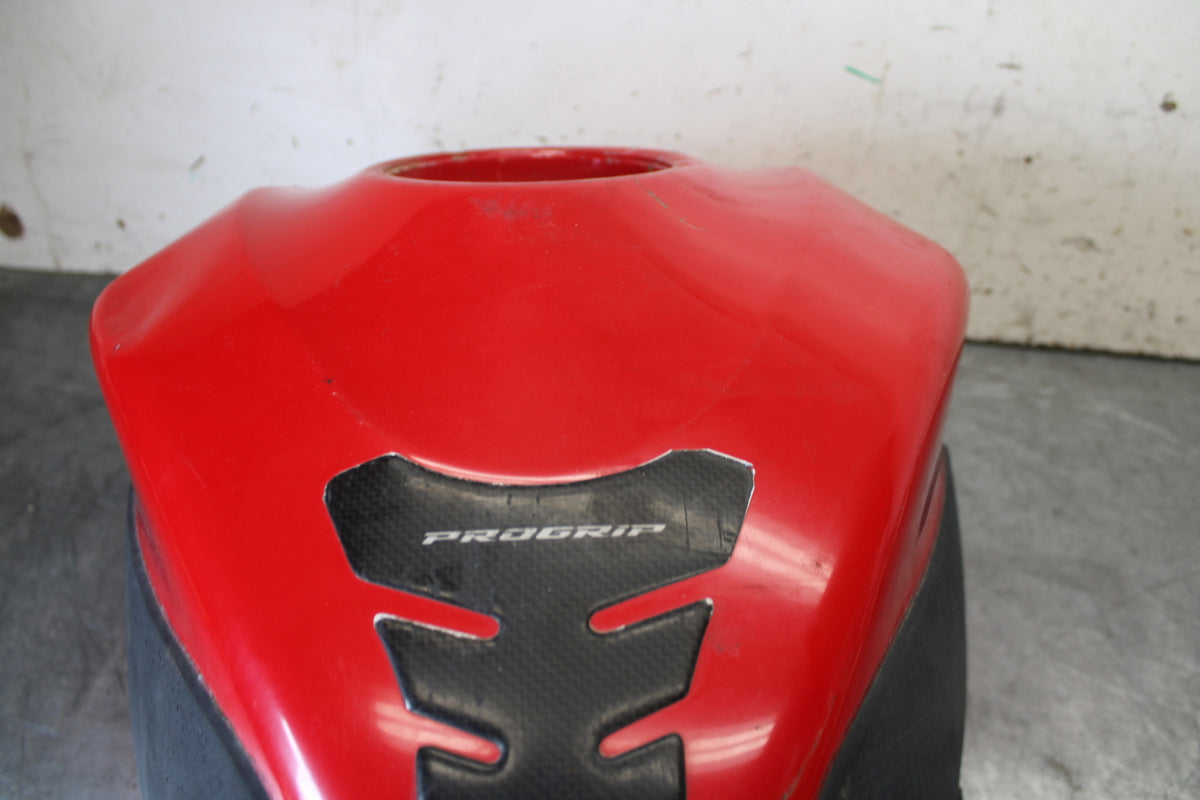06-07 SUZUKI GSXR 600 GAS TANK FUEL CELL PETROL RESERVOIR BB694