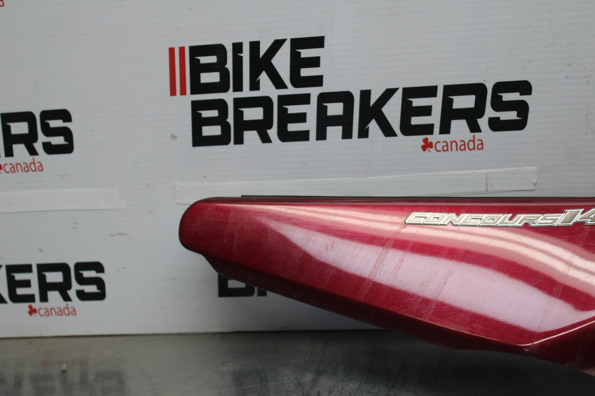 09 KAWASAKI CONCOURS 14 ZG1400B LEFT REAR BACK TAIL FAIRING COWL SHROUD BB875