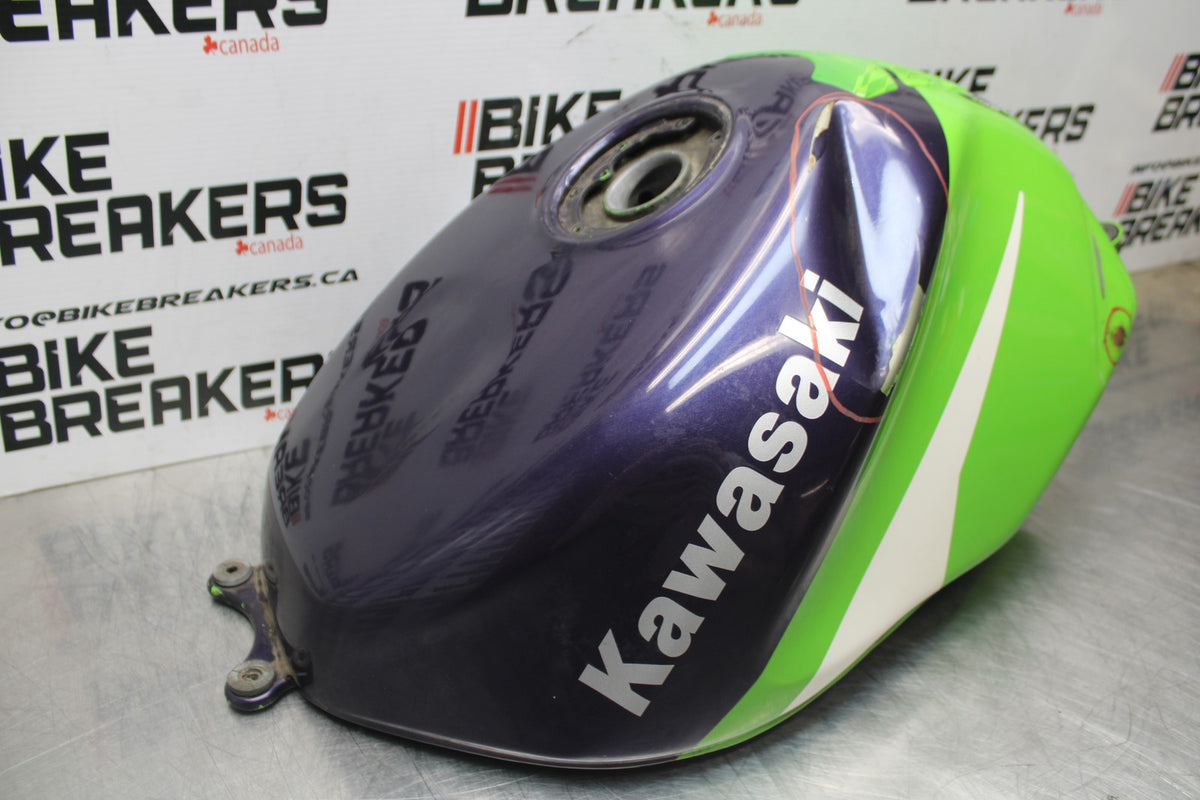 98 KAWASAKI NINJA ZX6 GAS TANK FUEL CELL PETROL RESERVOIR BB870