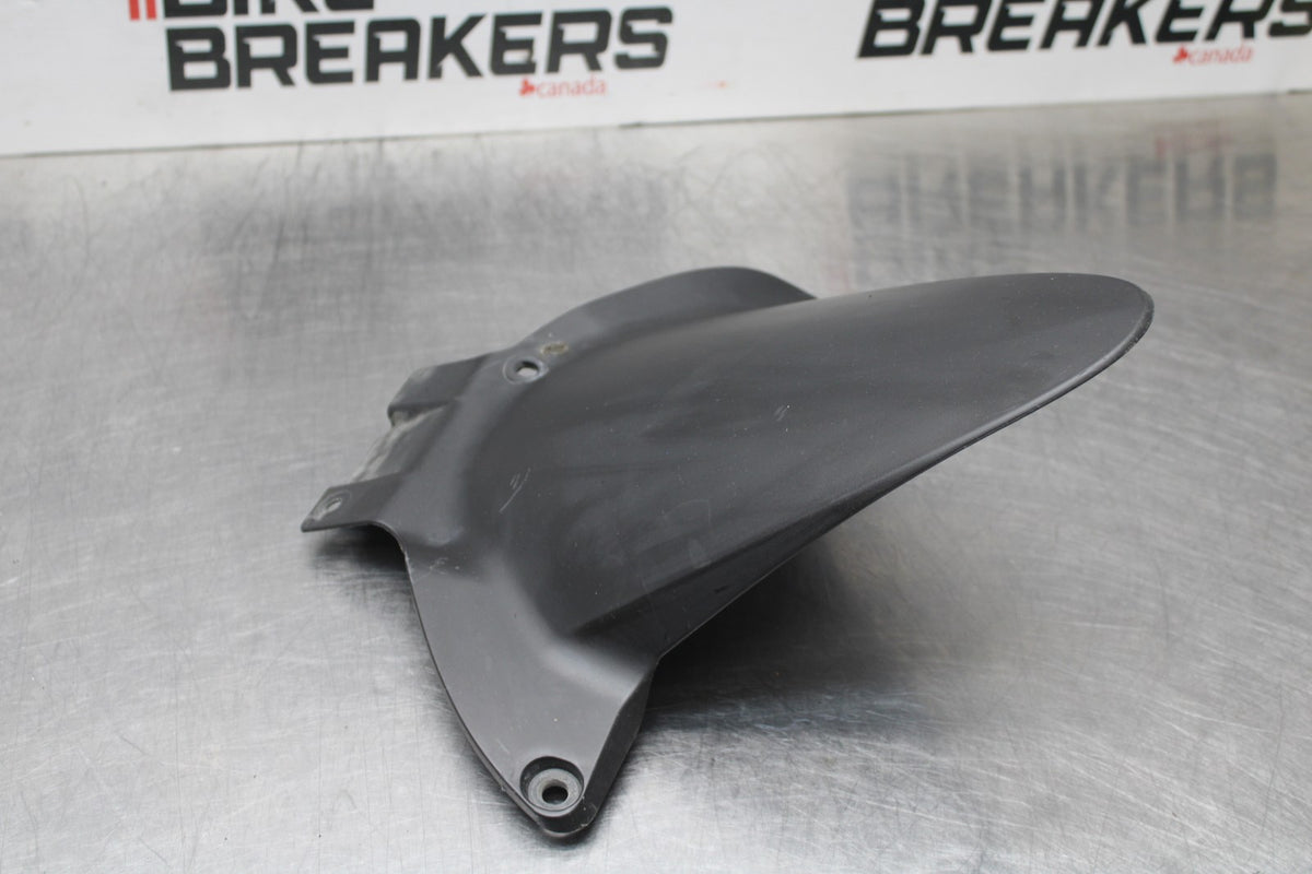 13-24 HONDA CBR600RR REAR BACK WHEEL TIRE HUGGER FENDER BB772