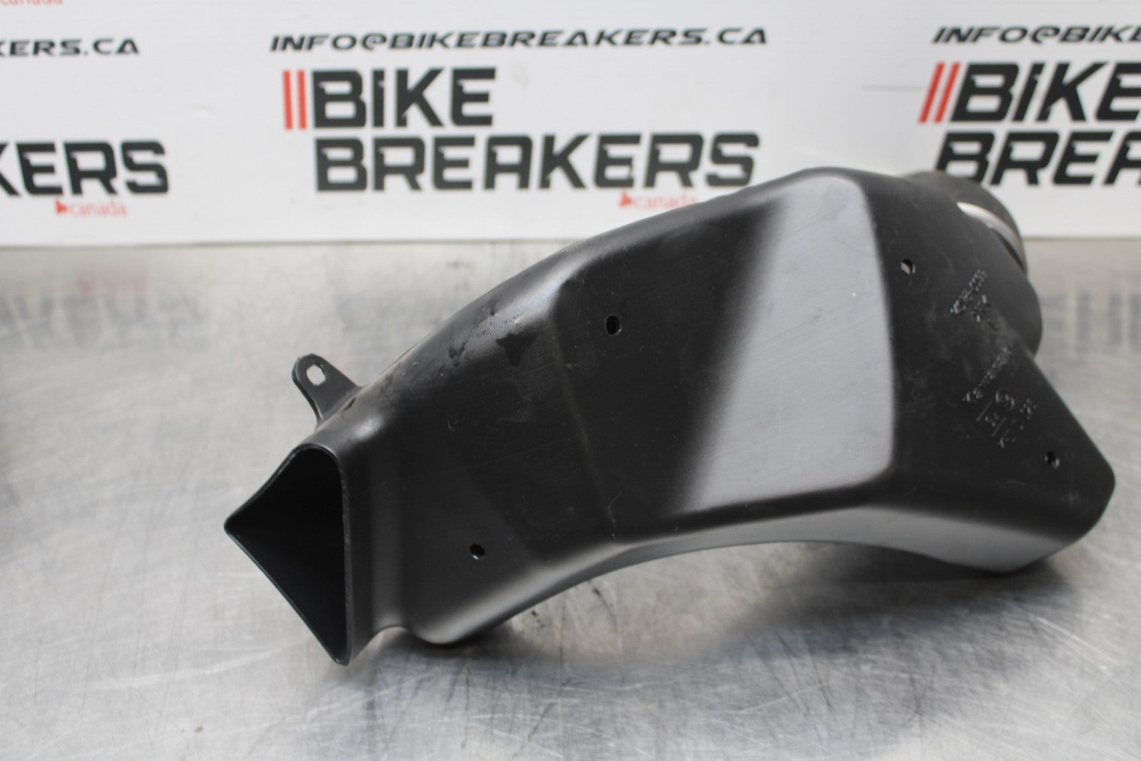 23-24 KAWASAKI NINJA ZX14R NEW!! RIGHT LEFT AIR INTAKE DUCTS BB764