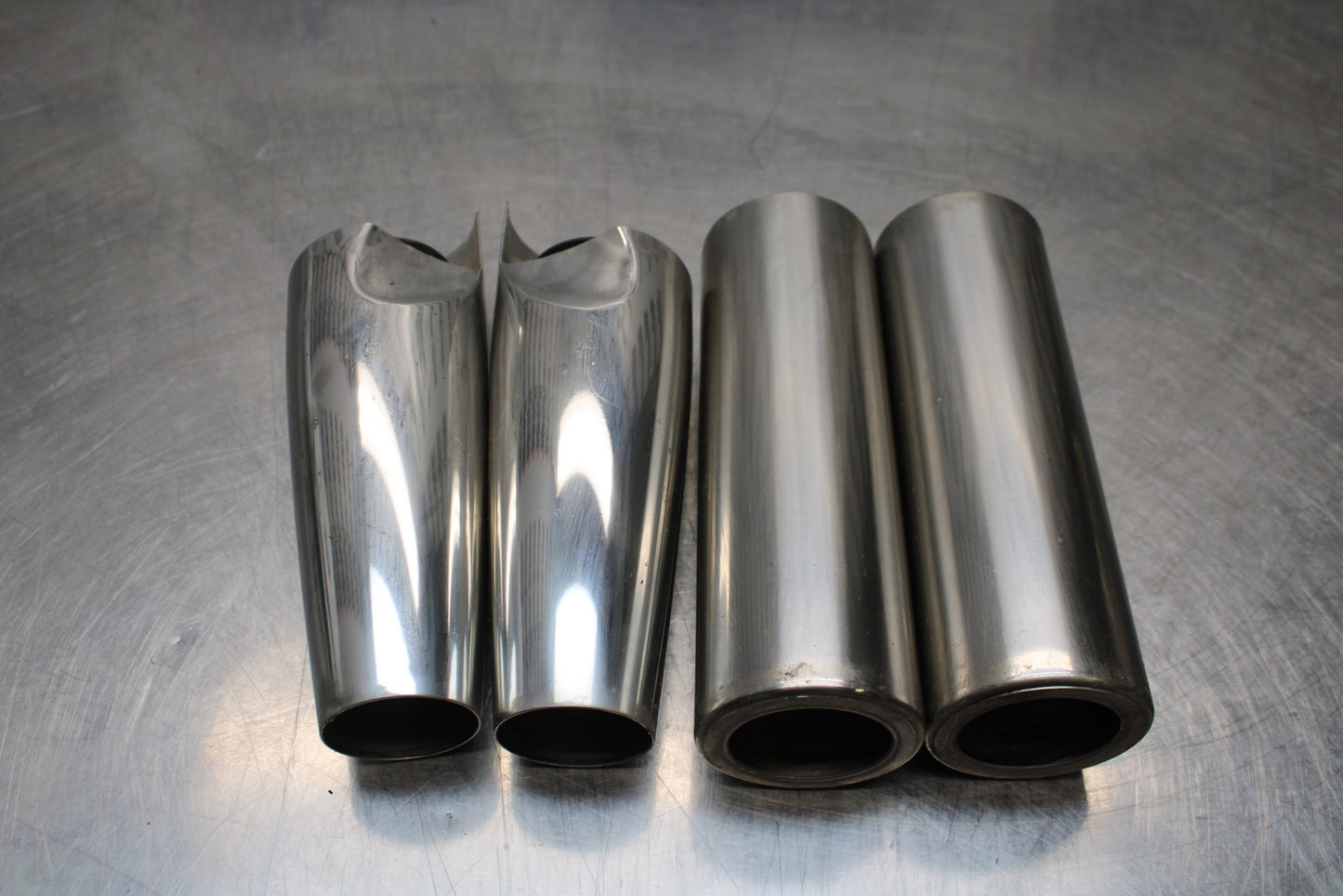 08 KAWASAKI VULCAN 900 FRONT FORK COVER GUARD SHIELD COWL SET KIT BB184