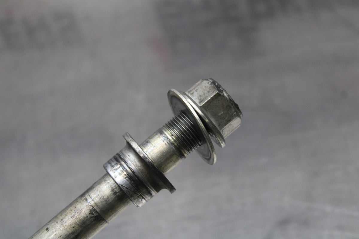 17-24 SUZUKI SV650 REAR AXLE BACK WHEEL RIM PIVOT BOLT AXEL BB829