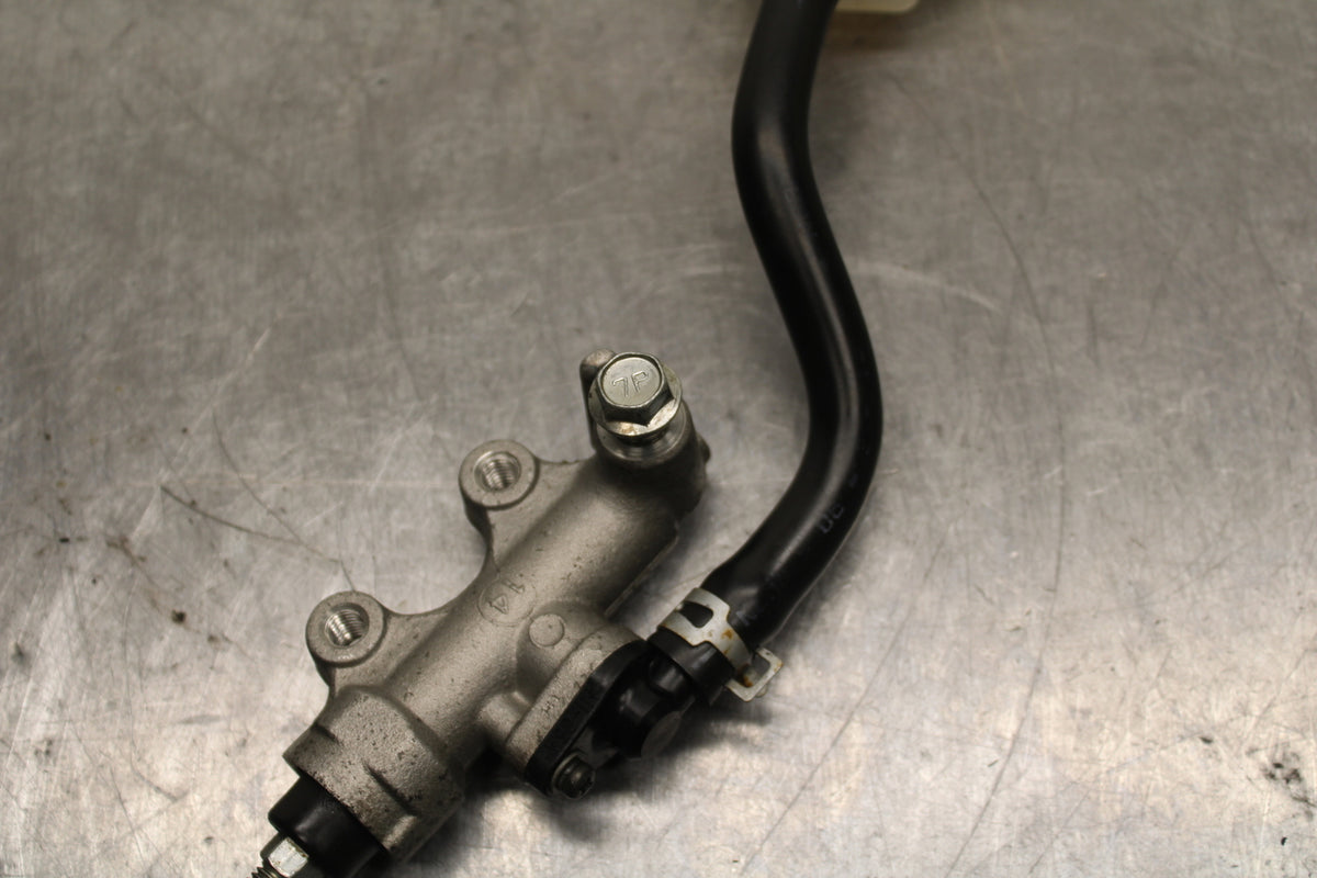 13-16 SUZUKI BANDIT 1250S ABS REAR BACK BRAKE MASTER CYLINDER W RESERVOIR BB134