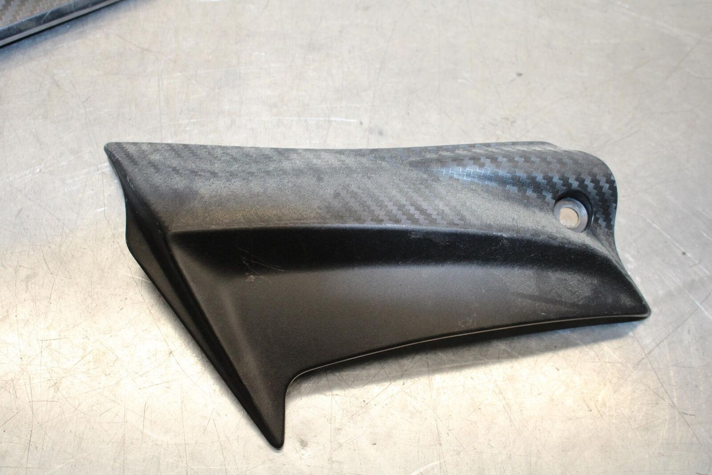 2015 Suzuki GSXR750 RIGHT LEFT GAS FUEL TANK PANELS COVERS TRIM SET  BB595
