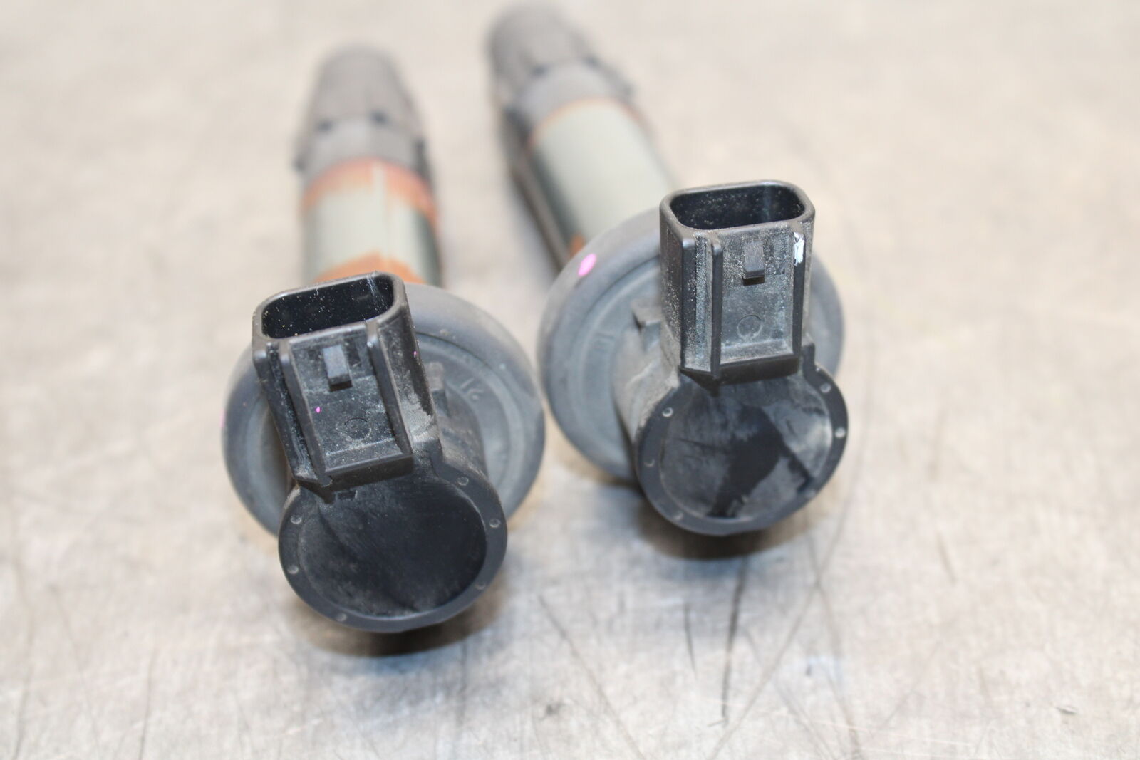 19-22 KAWASAKI Z400 IGNITION COILS COIL SPARK PLUG CAPS BB738