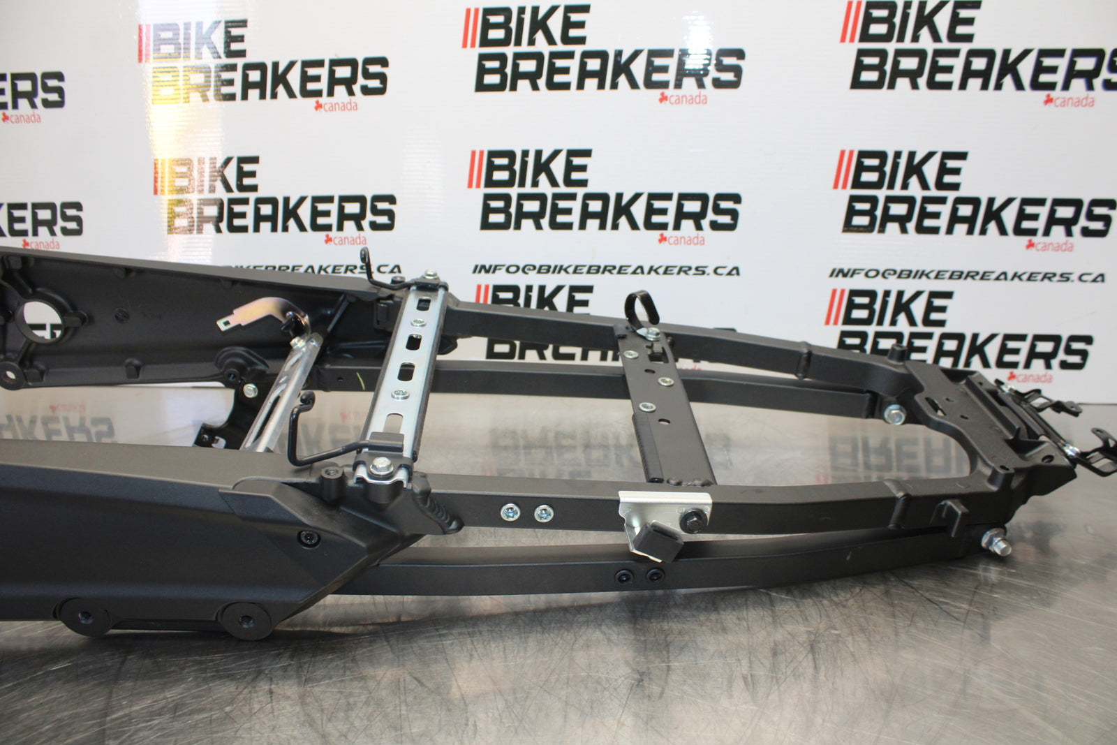 23-24 KAWASAKI NINJA ZX14R NEW!! REAR SUBFRAME BACK SUB FRAME BB153