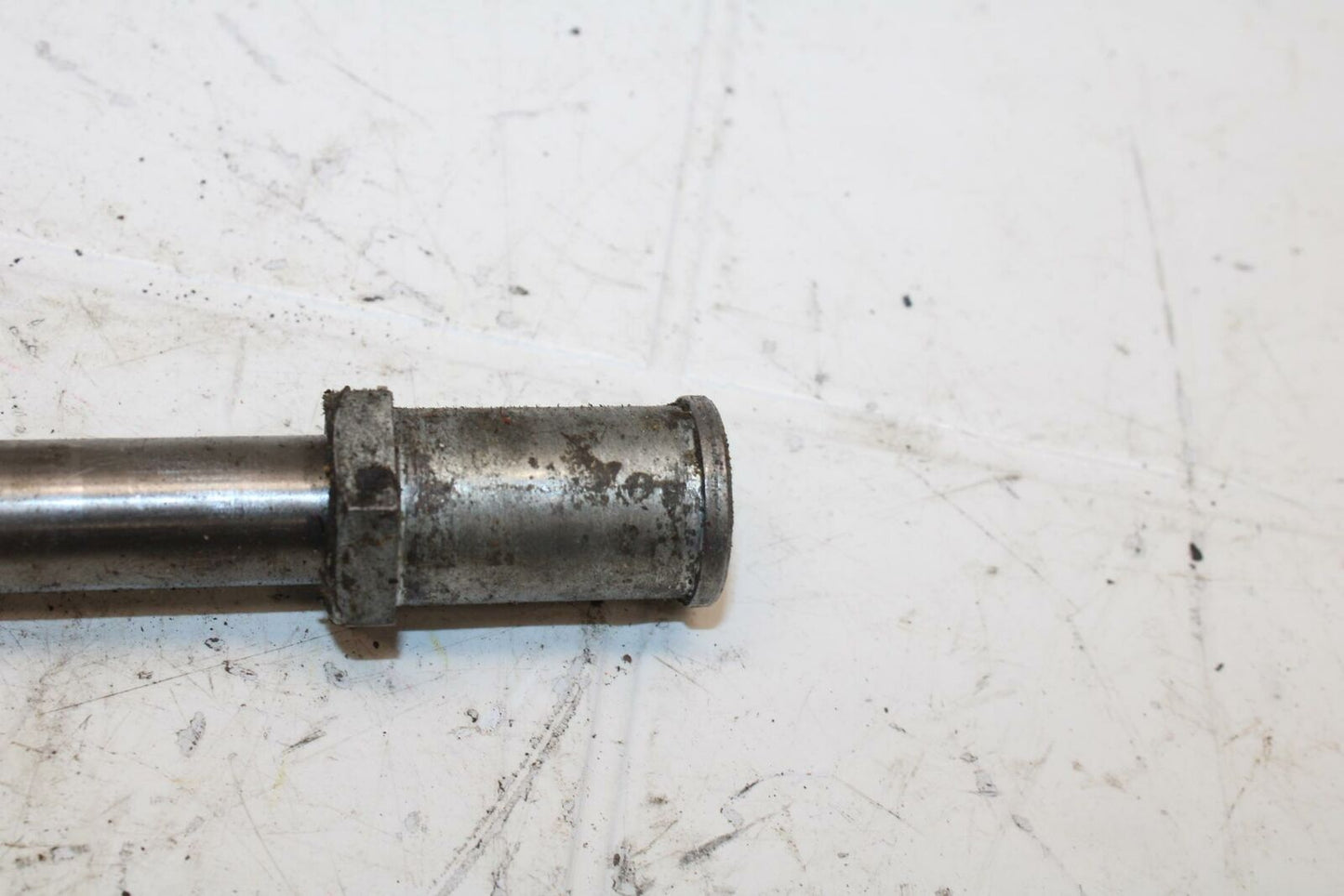 72 HONDA CB500 K1 FRONT WHEEL RIM AXLE PIVOT BOLT BB24