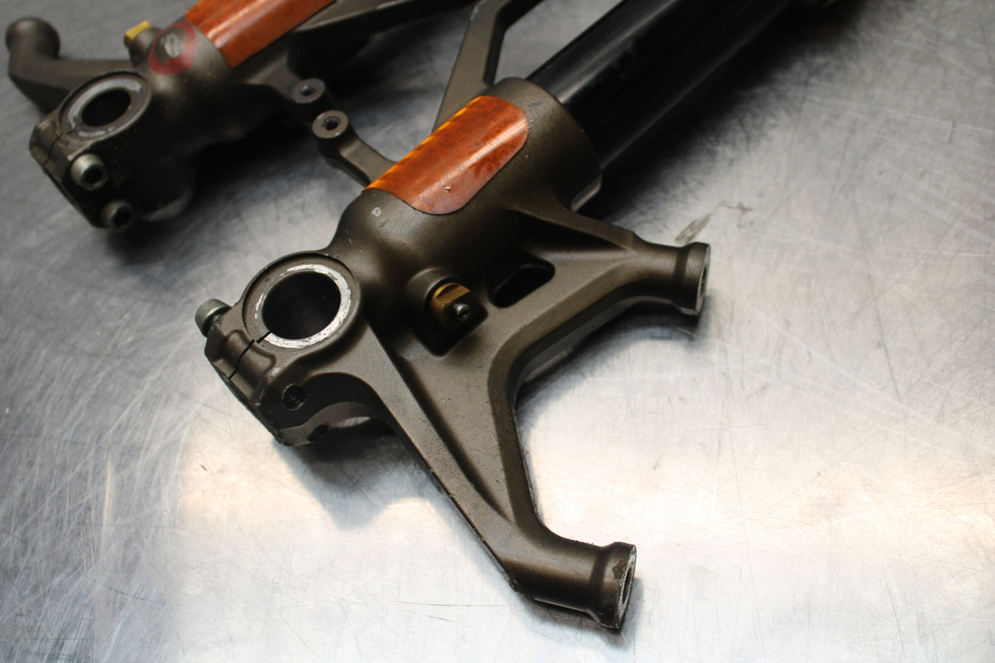 04-05 KAWASAKI NINJA ZX10R FRONT FORKS SHOCK SUSPENSION SET PAIR BB163