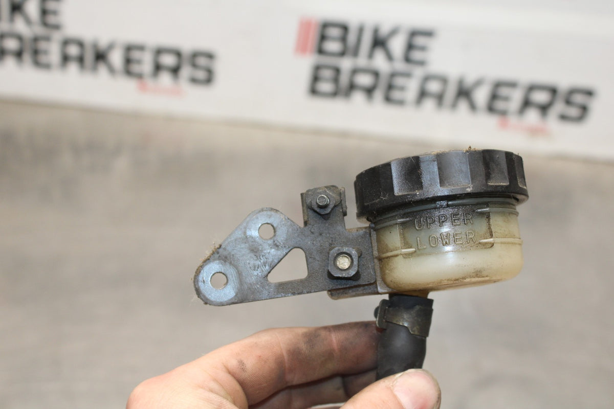 05-06 KAWASAKI NINJA ZX6R REAR BACK BRAKE MASTER CYLINDER W RESERVOIR BB877