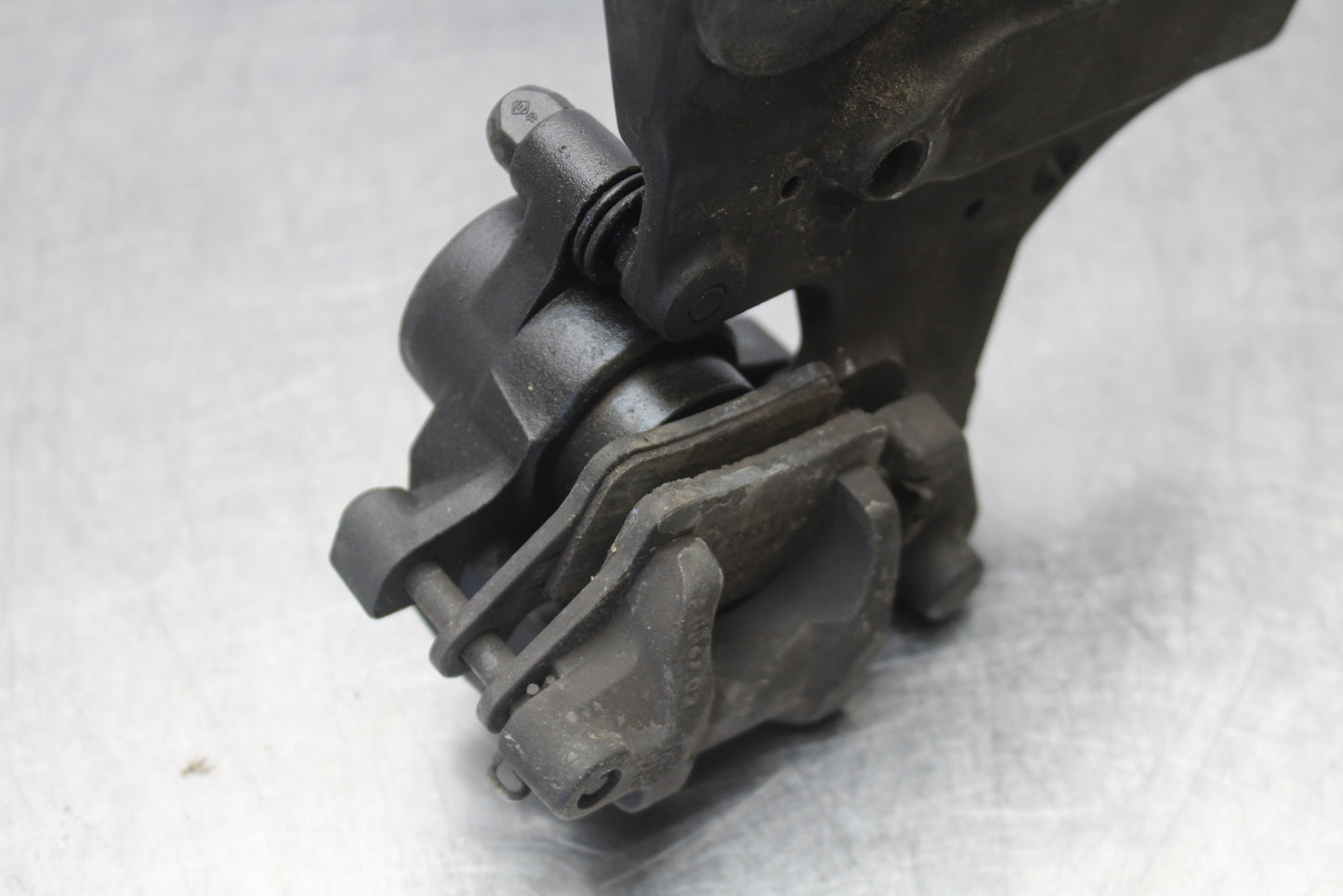 10-11 BMW S1000RR REAR BACK BRAKE CALIPER W MOUNT BRACKET BB168