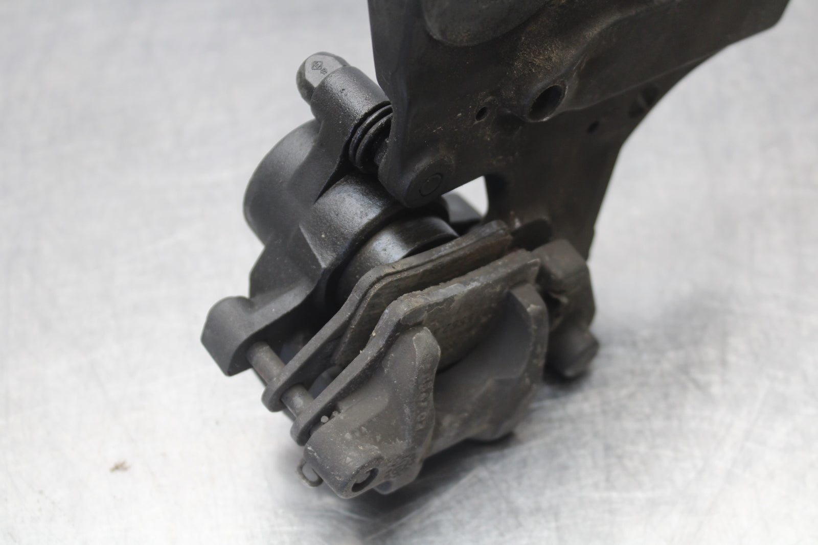 10-11 BMW S1000RR REAR BACK BRAKE CALIPER W MOUNT BRACKET BB168