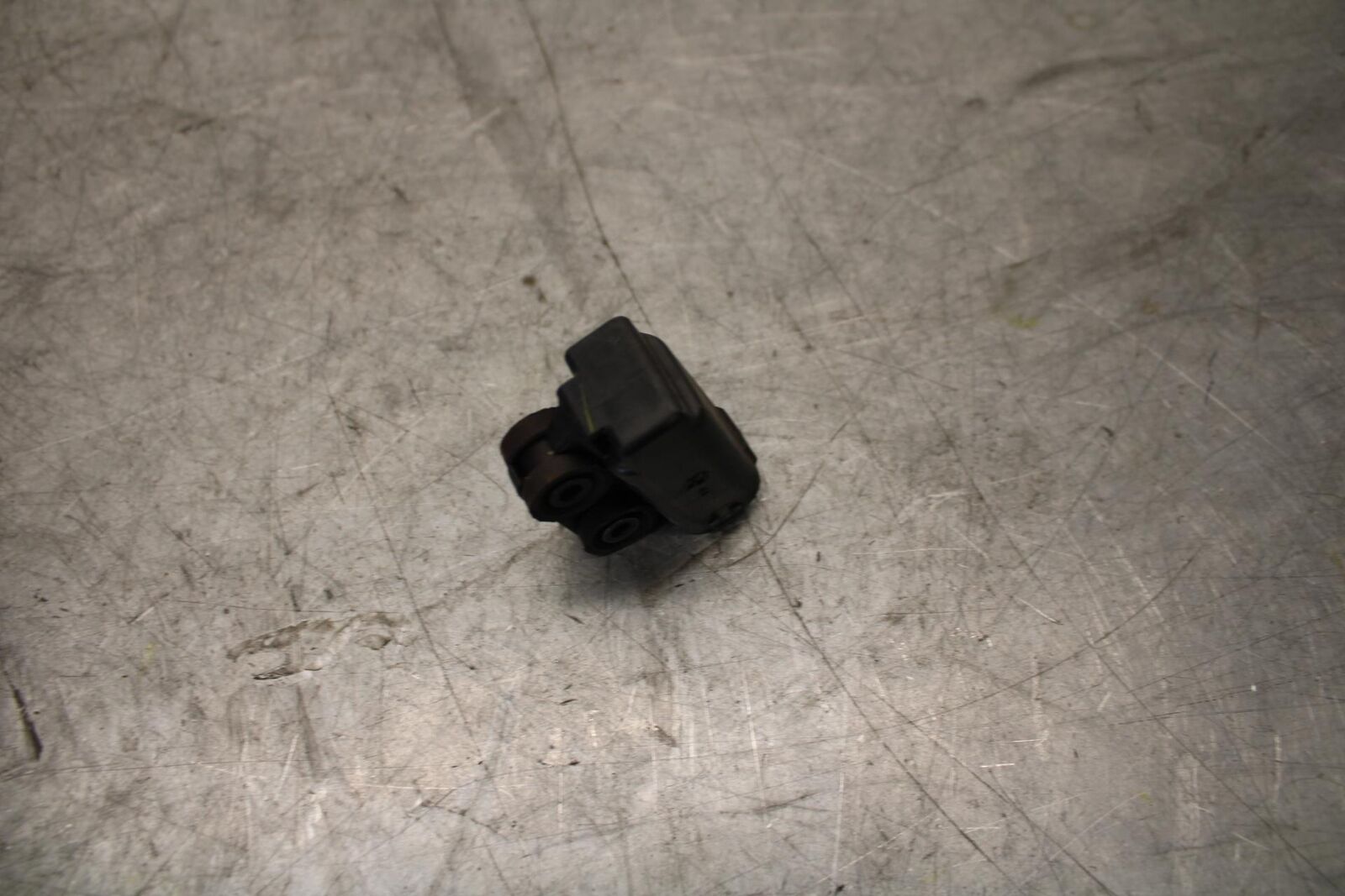 2009 Yamaha YZF R6 TIP OVER BANK ANGLE CRASH SENSOR SWITCH  5PS-82576-01-00 BB53