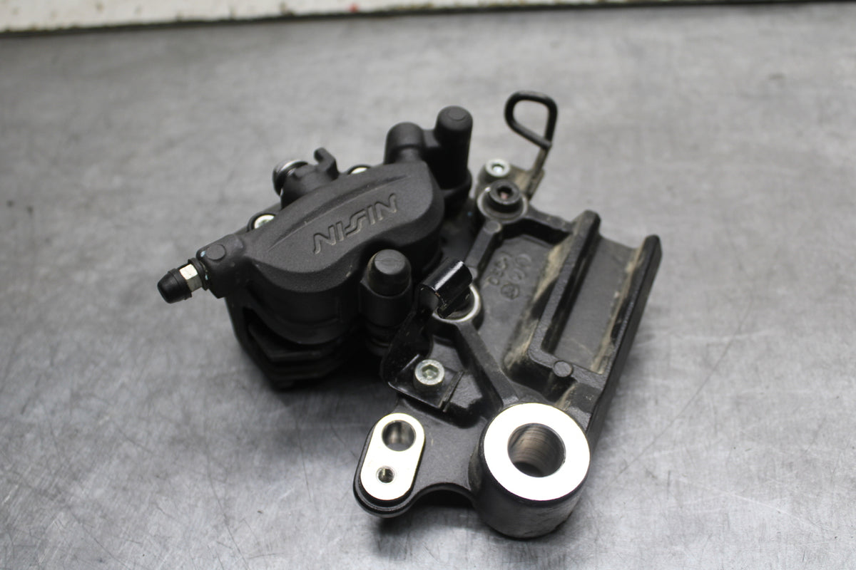 24 KAWASAKI NINJA 500 ABS REAR BACK BRAKE CALIPER W MOUNT BRACKET BB730