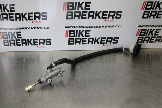 23-24 KAWASAKI NINJA ZX14R REAR BACK BRAKE MASTER CYLINDER W RESERVOIR BB169