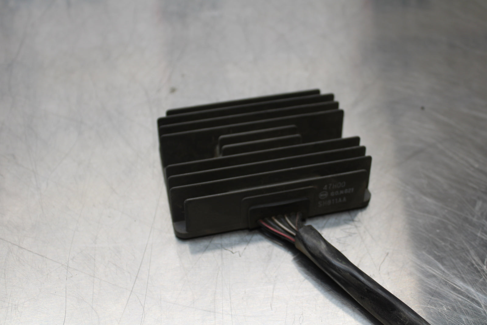 11 SUZUKI GSXR1000 RECTIFIER VOLTAGE REGULATOR BB142