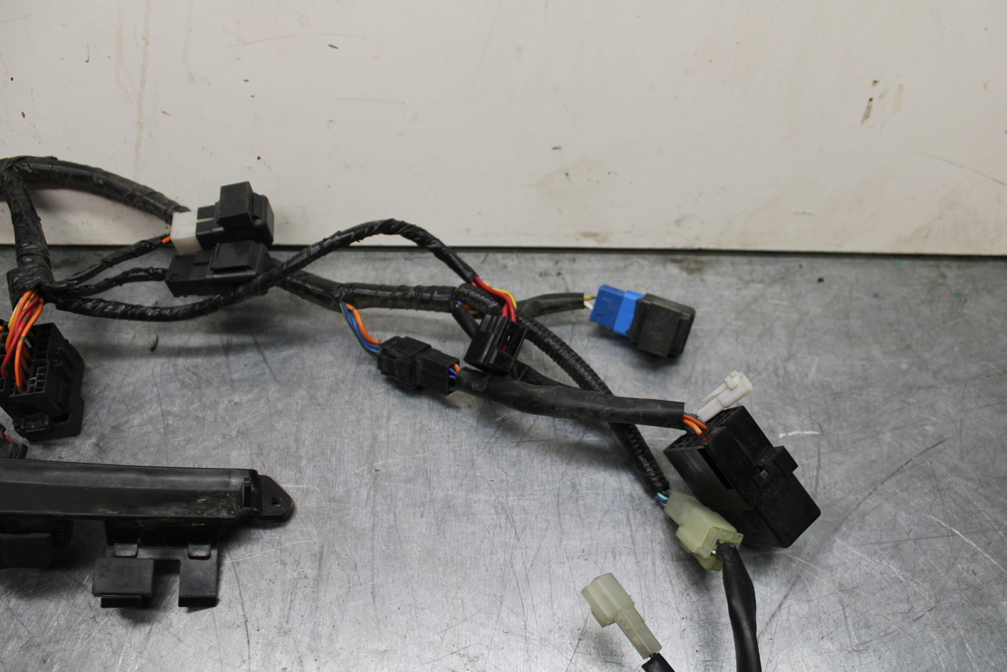 08-10 SUZUKI GSXR 600 MAIN ENGINE WIRING HARNESS MOTOR WIRE LOOM BB753
