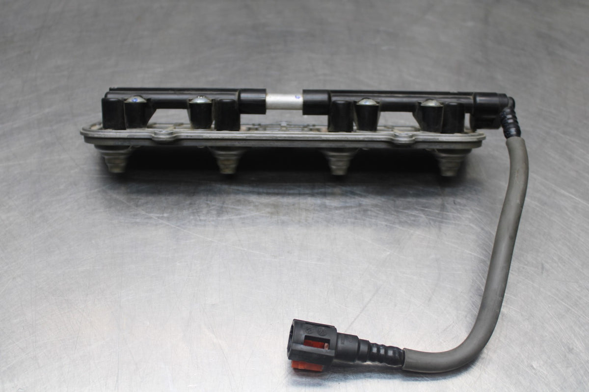 07-08 KAWASAKI NINJA ZX6R SECONDARY FUEL INJECTORS TOP AIRBOX GAS RAIL BB855