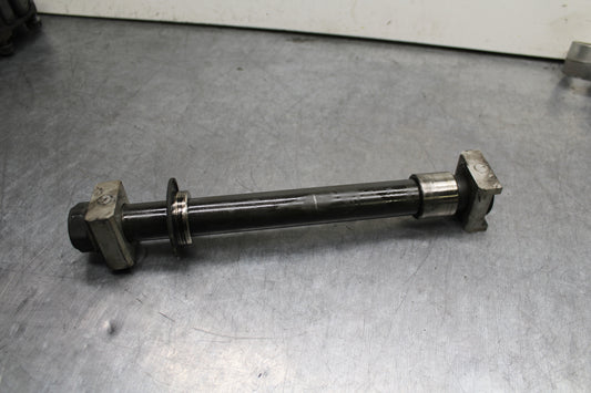03-05 YAMAHA YZF R6  REAR AXLE BACK WHEEL RIM PIVOT BOLT AXEL BB751