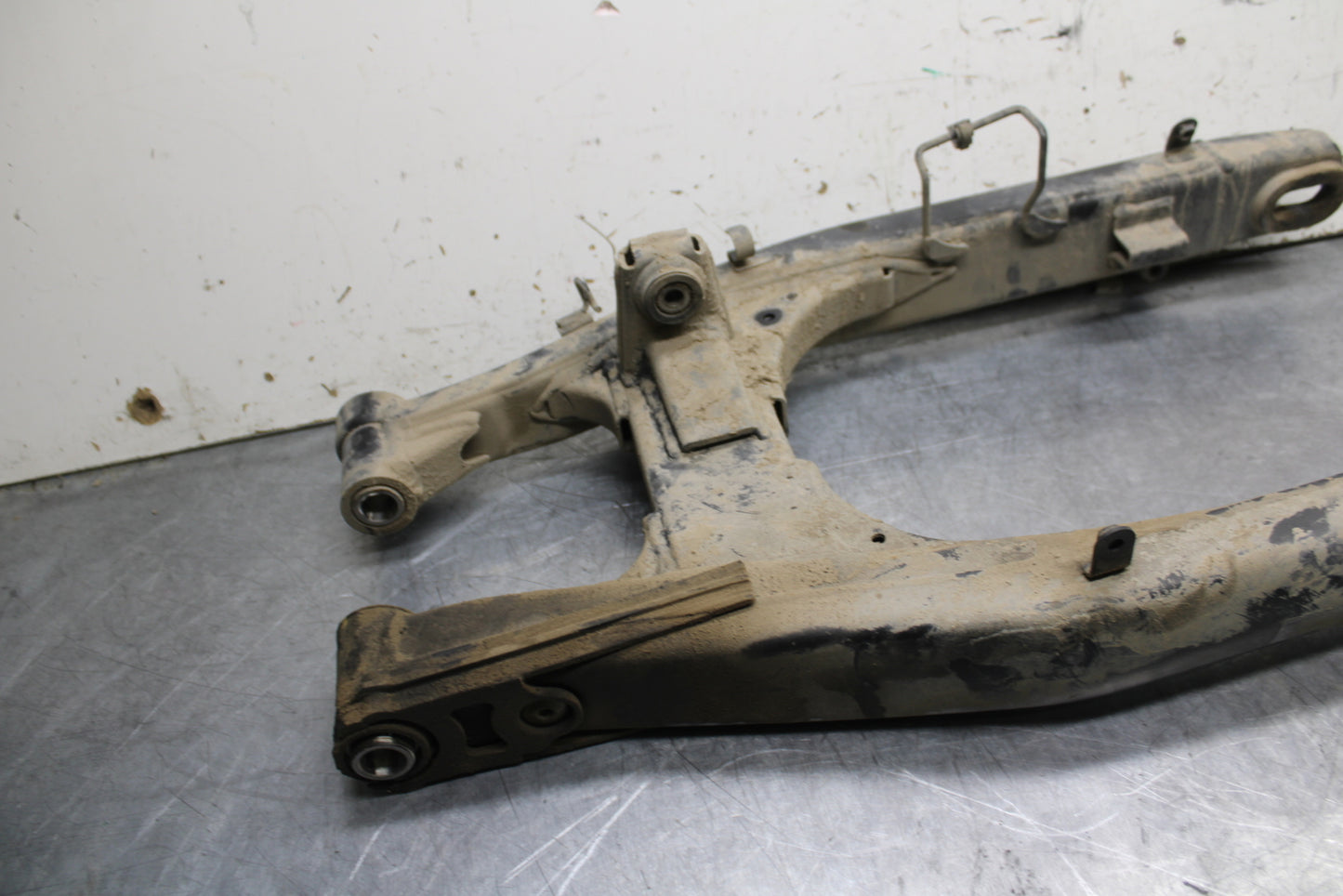 16-17 KAWASAKI VULCAN S 650 EN650 ABS REAR SWINGARM SUSPENSION ARM BB731