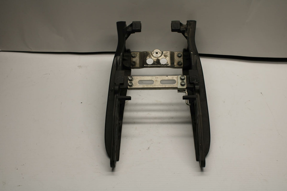 06-07 SUZUKI GSXR600 REAR SUBFRAME BACK SUB FRAME BB243