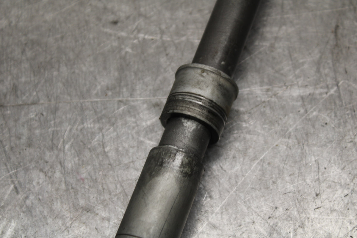10-13 HONDA SHADOW RS 750 VT750RS FRONT WHEEL RIM AXLE PIVOT BOLT BB718