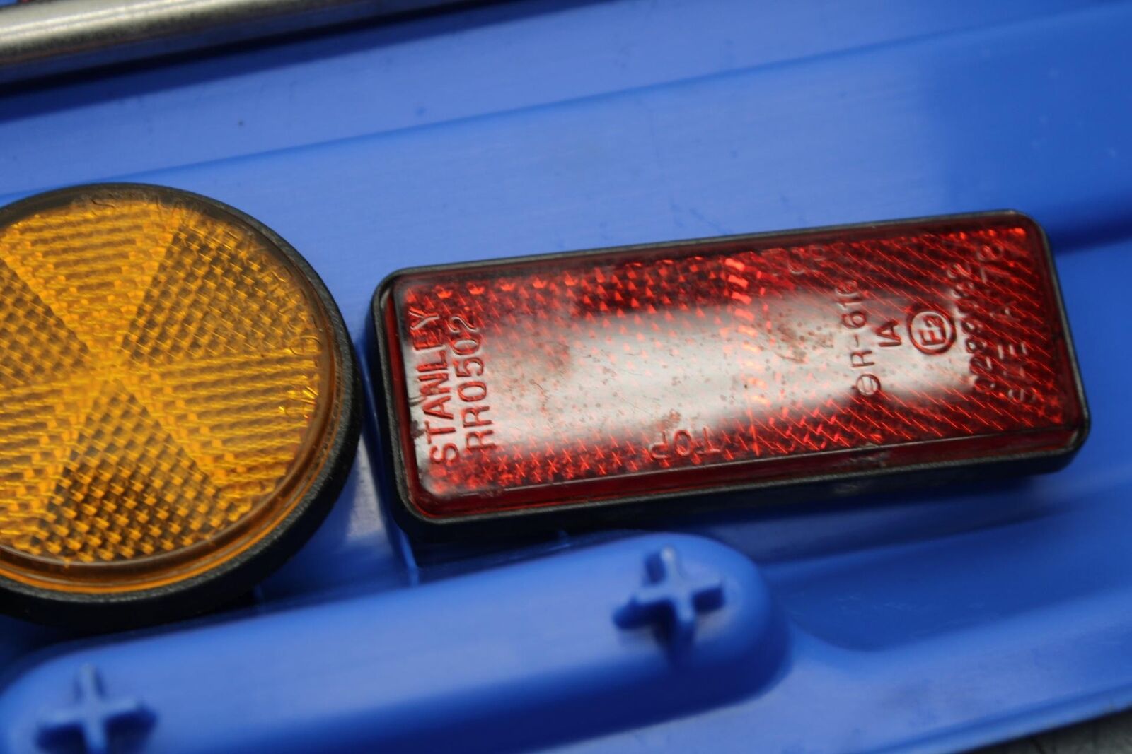 20 KAWASAKI Z400 ER400 ABS MISCELLANEOUS BOLTS, SCREWS AND HARDWARE BB586