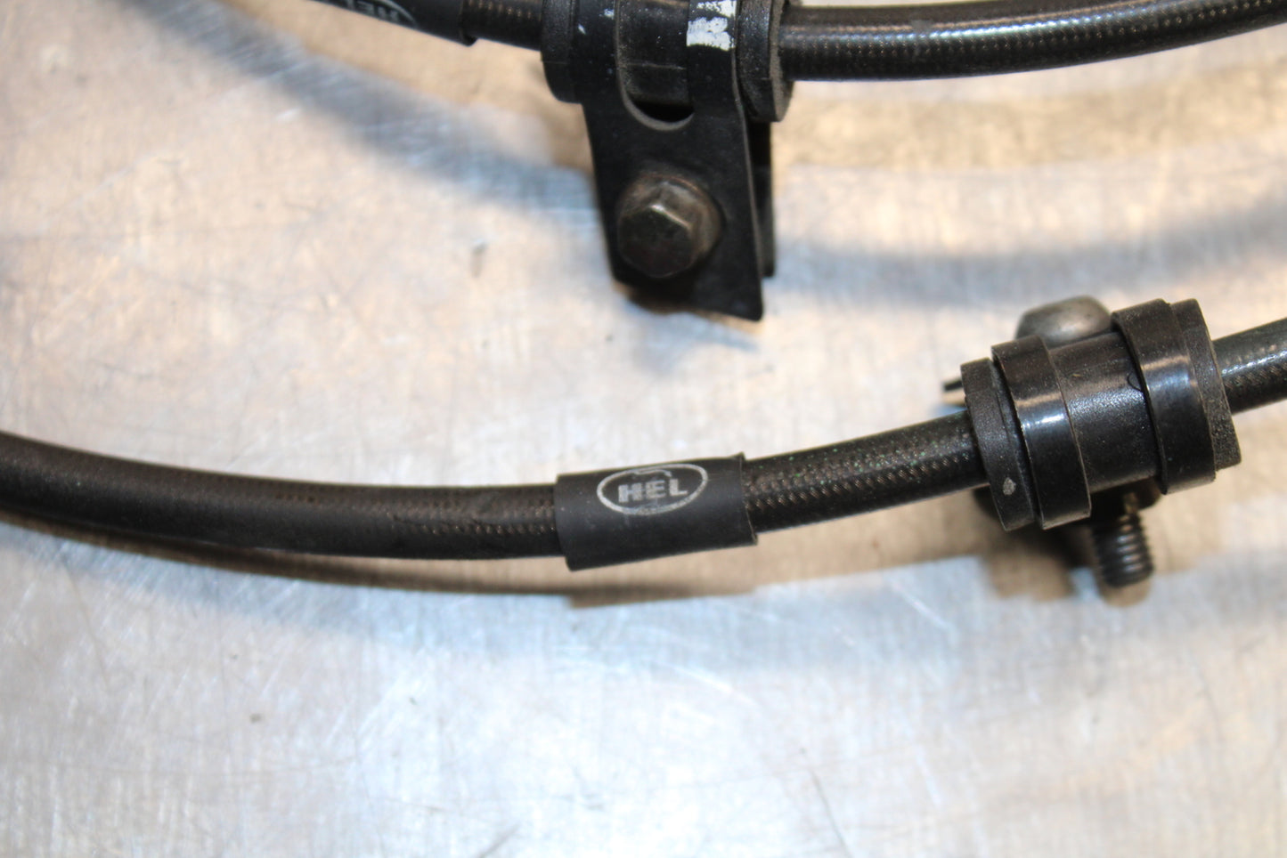 03-05 YAMAHA YZF R6 HEL FRONT & REAR BRAKE CALIPER HOSES LINES BB751