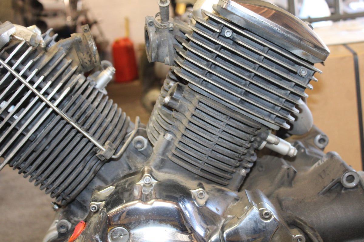 08 YAMAHA V STAR 1100 XVS1100AW CLASSIC ENGINE MOTOR BB916