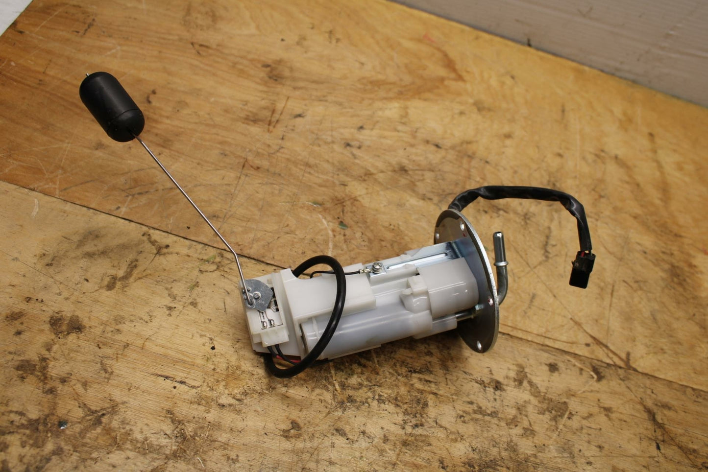 18-22 KAWASAKI NINJA 400 EX400 ABS FUEL PUMP GAS PETROL SENDER UNIT BB334
