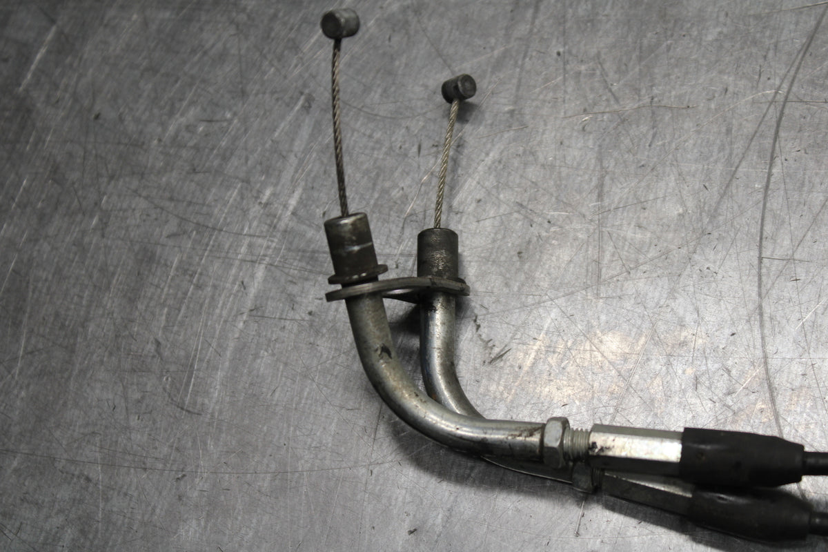 12-13 KAWASAKI Z1000 THROTTLE CABLES LINES BB743