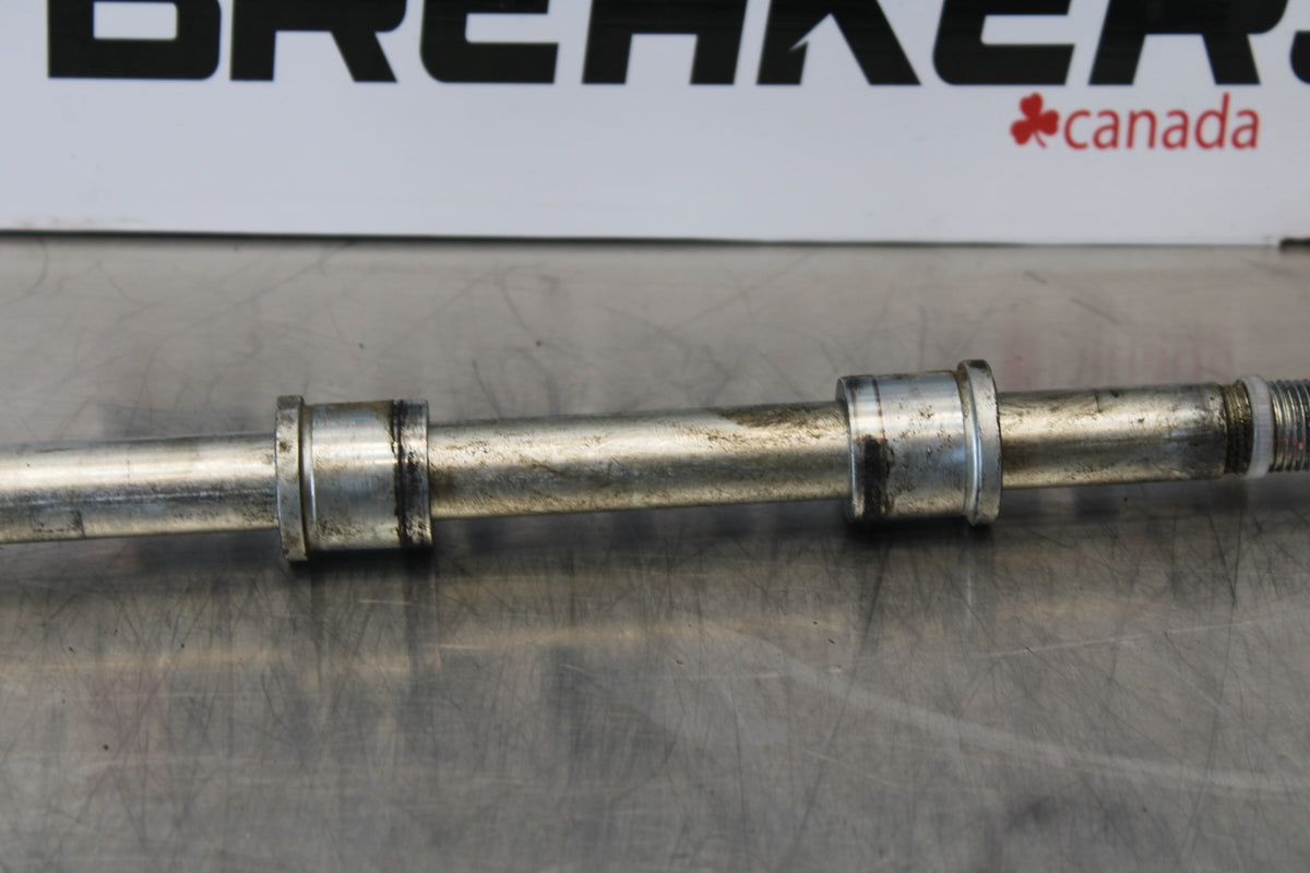 09-15 YAMAHA FZ6R FRONT WHEEL RIM AXLE PIVOT BOLT BB161