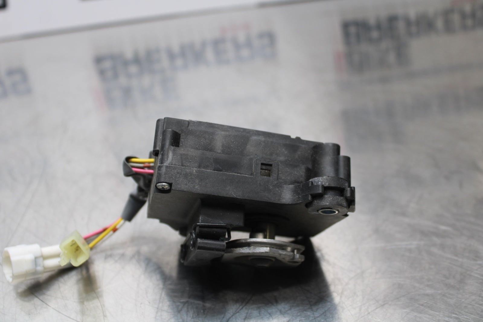 13-17 KAWASAKI NINJA ZX6R ZX636 ABS EXHAUST VALVE SERVO MOTOR BB143