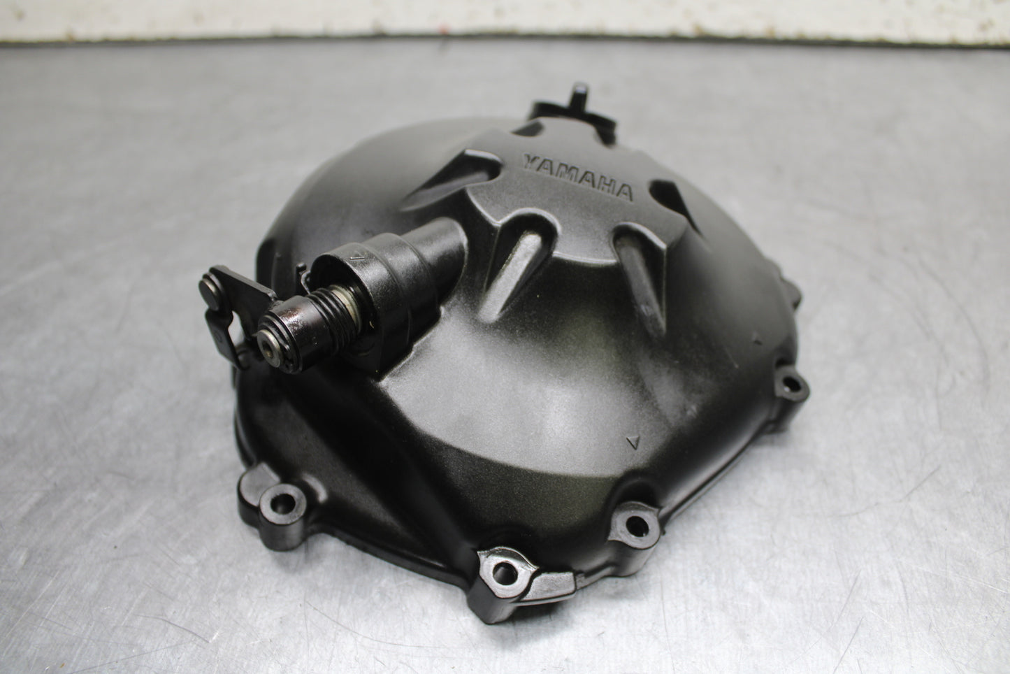 06 YAMAHA YZF R6 CLUTCH SIDE ENGINE MOTOR COVER BB716