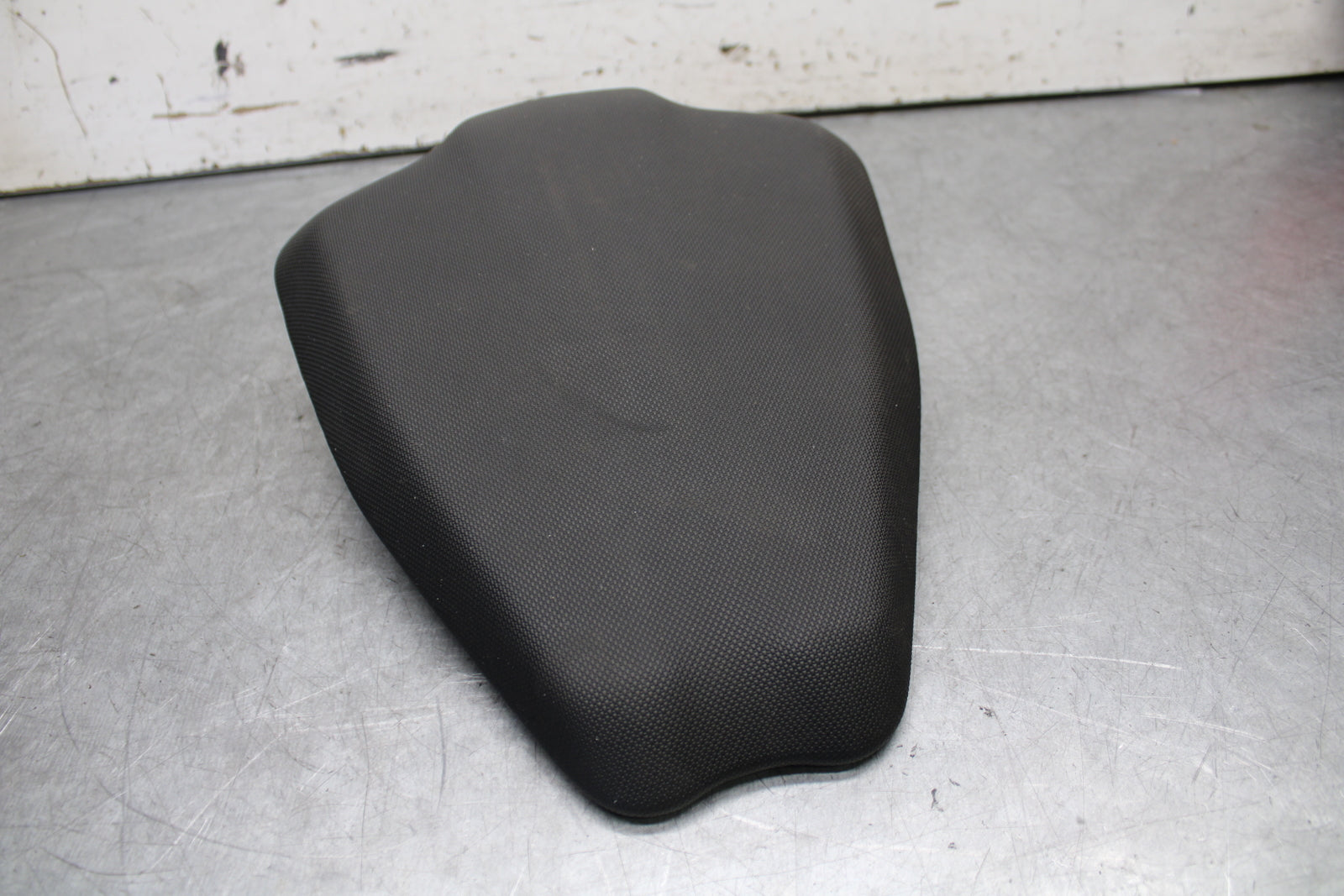 20-23 APRILIA RS660 REAR BACK PASSENGER TANDEM SEAT PAD SADDLE PILLION  BB667