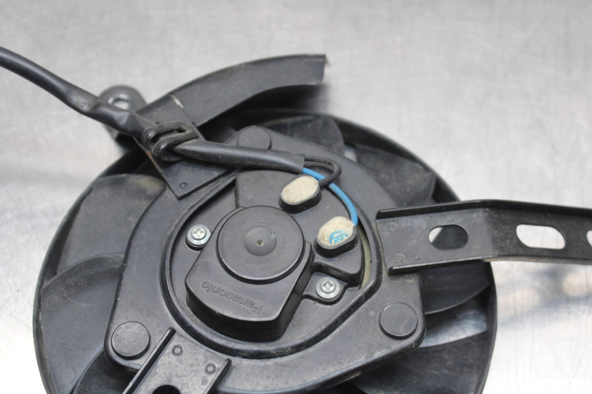 14-17 YAMAHA FZ07 ENGINE RADIATOR COOLING FAN BB766