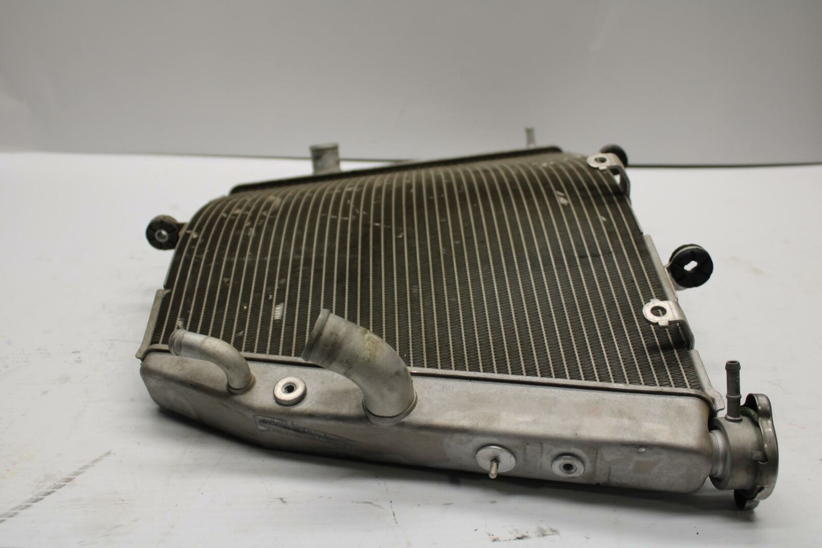 06-07 SUZUKI GSXR600 ENGINE RADIATOR MOTOR COOLER COOLING RADIATER  BB245